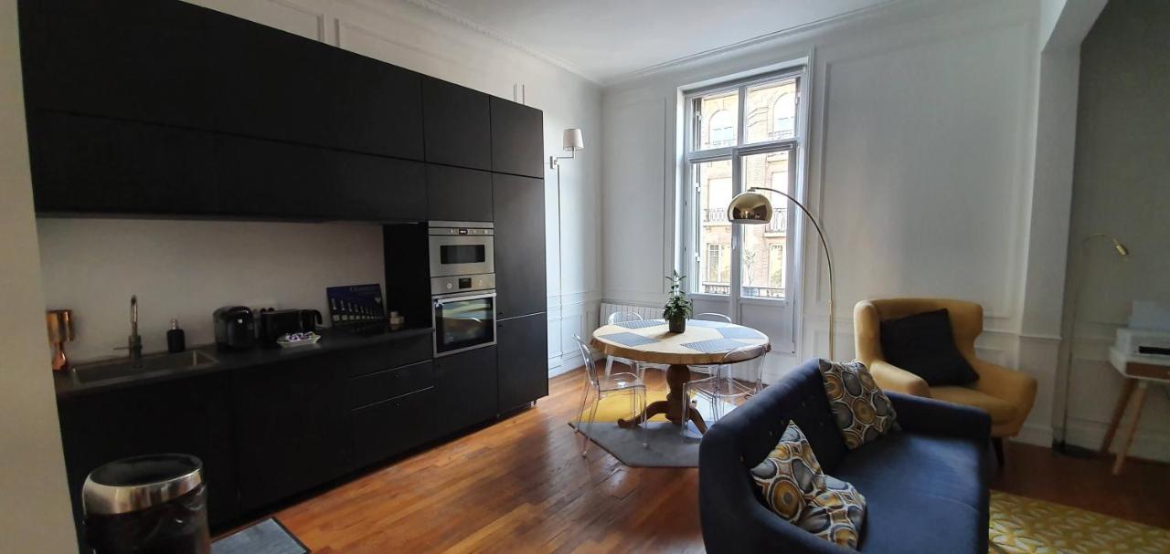 L'ecu : Un Haussmannien Accueillant! Appartement Reims